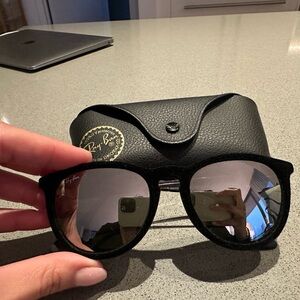 Ray-Ban Velvet Round Sunglasses Black Mirrored – Authentic w/ Case